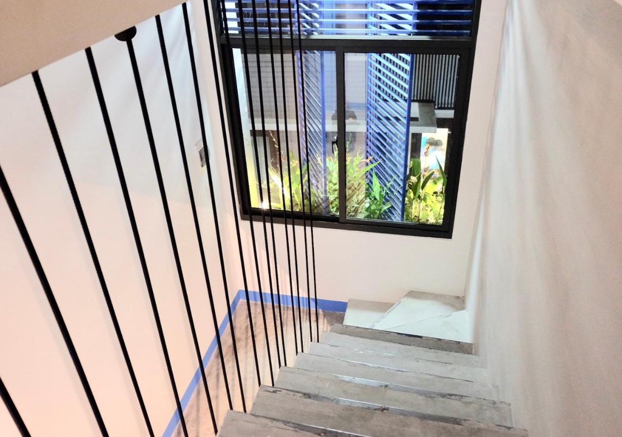 6 Bedroom House - Best Location - 5Mins My Khe Beach دا نانغ المظهر الخارجي الصورة